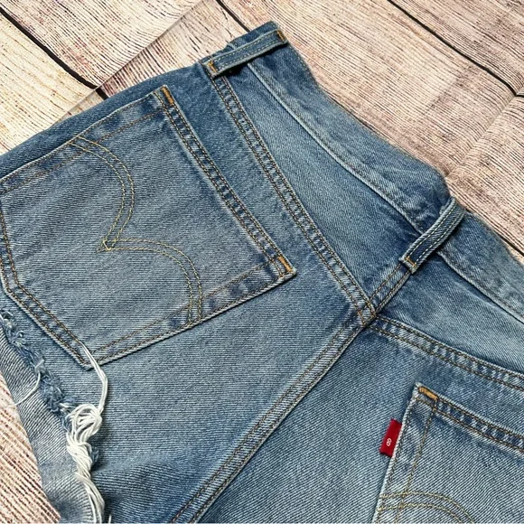 Levi's 501 Denim Shorts - Picture 15 of 15
